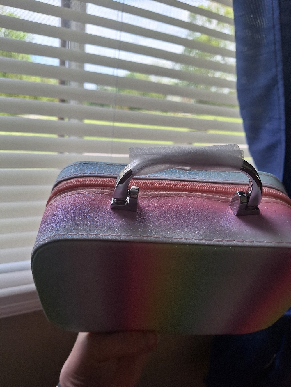 Makeup Case - Picture 4 of 7